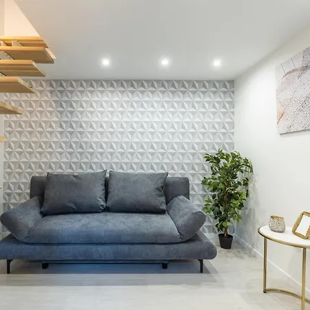 Real Museum Ii Apartament *